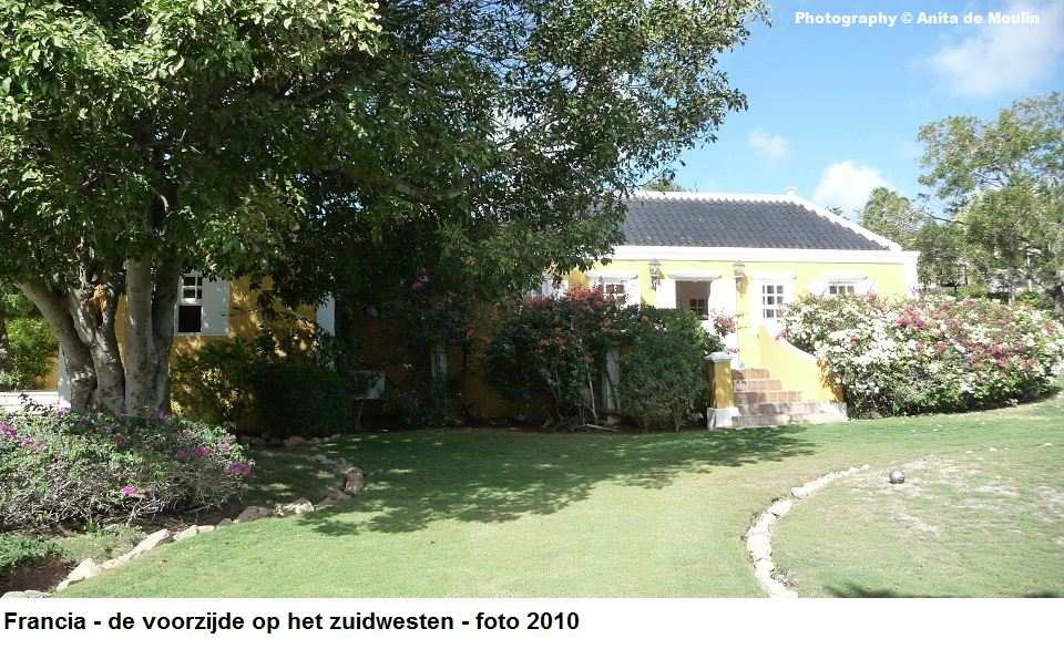 14. Francia voorzijde vanuit het zuidwesten 2010